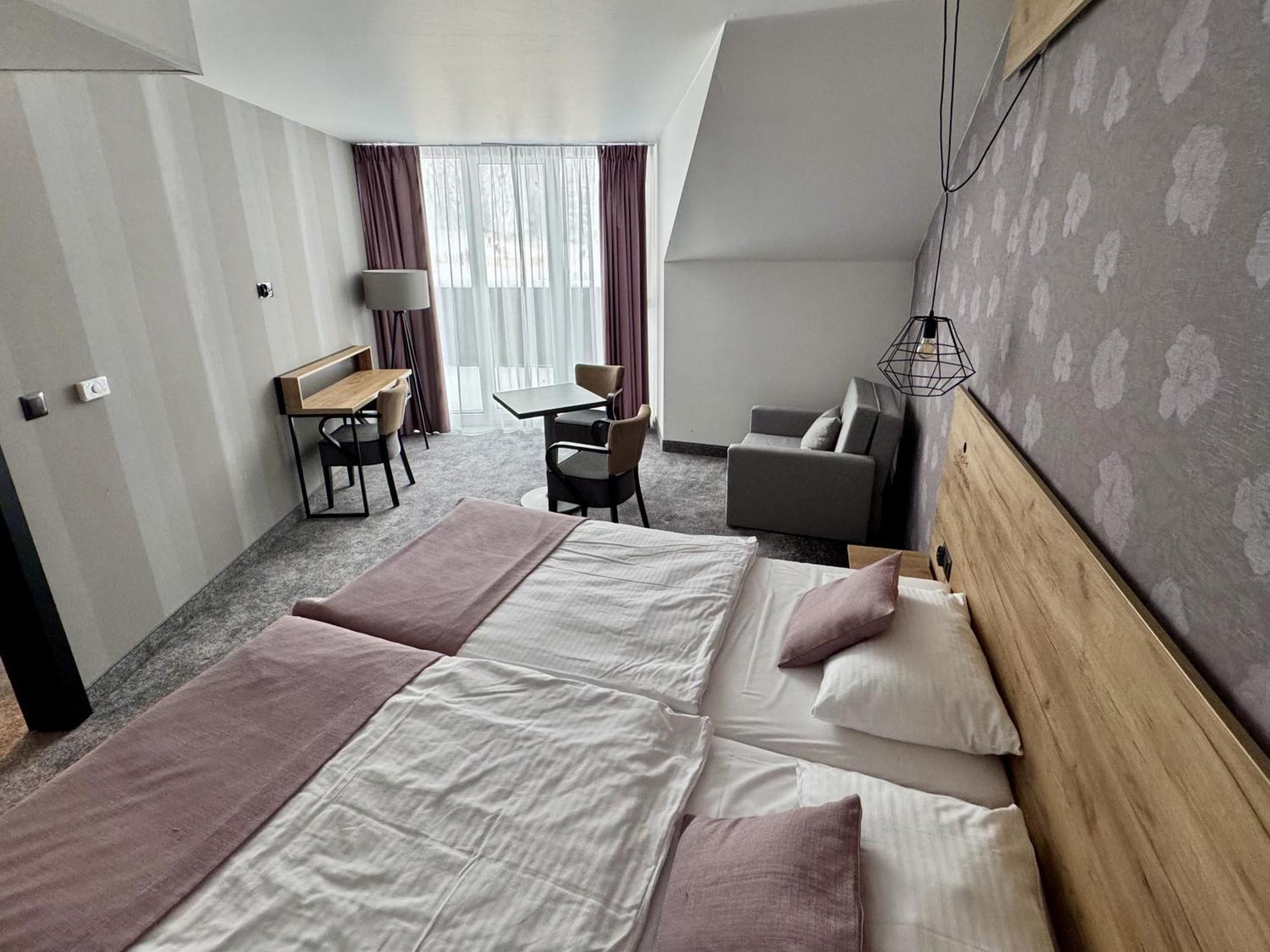 Sw Apartamenty Czarna Gora Sienna  Extérieur photo
