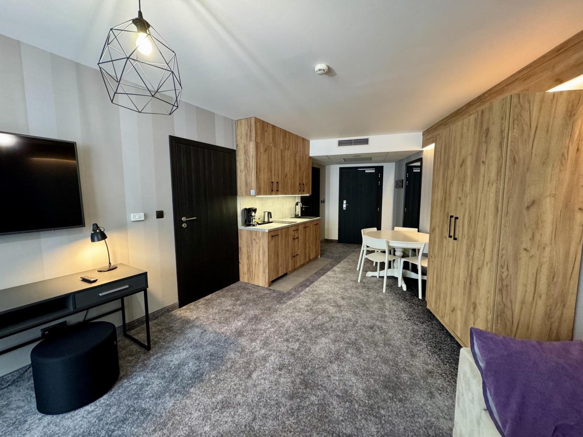 Sw Apartamenty Czarna Gora Sienna  Extérieur photo